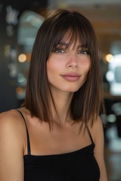 Fringe Long Bob Haircut, Dark Long Bob With Bangs, Long Bangs With Bob, Lib With Bangs, Japan Bangs Hairstyle, Long Bob With Bangs Straight Hair, Fringe And Bob, Bangs With Mid Length Hair, Bangs With Long Bob