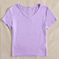 V Neck Top Brand Shein Size Xl Nwot Class And Elegance, Roblox Clothes, Plain Tees, V Neck Top, Clothes To Make, Ribbed Top, Shein Tops, V Neck Tops, Color Purple