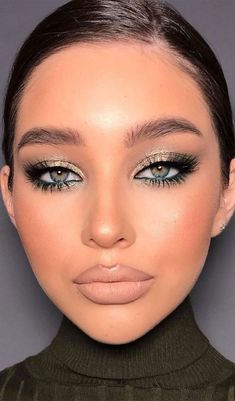 makeup for green eyes Prom Eye Makeup, Green Makeup, Glam Makeup Look, Makijaż Smokey Eye, Green Eyeshadow, Stunning Makeup, Makeup Eye Looks