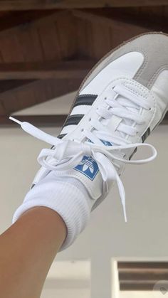 Samba Vegan Shoes Outfit, Trend Shoes 2023-2024, 2024 Sneaker Trends, Shoes 2024 Trends, Underrated Shoes, Adidas Shoes Aesthetic, Aesthetic Shoes Sneakers, Copenhagen Shoes