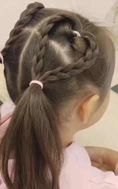 Grinch Hairstyles For Kids, Baby Hairstyles Curly Hair, Toddler Hair Ideas Girl, 2nd Grade Hairstyles, Disney Princess Hairstyles For Kids, Swiftie Hairstyles, Toddler Space Buns