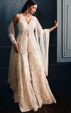 Floral Sharara, Seema Gujral, Sharara Designs, Sangeet Outfit, Crystal Embroidery, Indo Western Dress, Designer Party Wear Dresses, Party Wear Indian Dresses