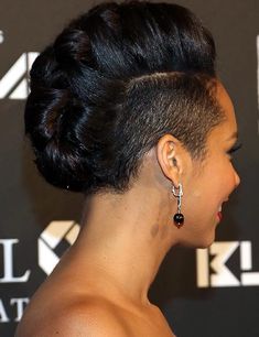 20 Best Braided Hairstyles With Shaved Sides And Faux Undercut Updo With Shaved Sides, Head Hairstyles, 40 Hairstyles, Natural Haircuts, Curly Mohawk