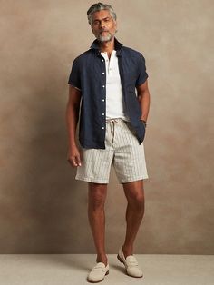 8" Ombra Short | Banana Republic Boating Outfit Men, Mens Shorts Outfits Casual, Bday Shoes, Wedding Guest Outfit Men, Clothes For Men Over 50, Shorts Outfit Casual, Vacation Outfits Men, Mens Summer Fashion Beach, Boyfriend Outfit