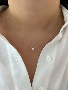 Lemel is known for its dainty gold jewelry and dainty gold necklaces! A timeless necklace you never have to take off! This round diamond necklace is dainty and perfect for layering. For a simple and classic look wear this necklace on its own. We love to layer it with a paperclip chain necklace!