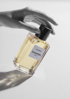 Chanel Comète perfume creates the scent of stardust | Wallpaper Stardust Wallpaper, Laura Bailey, Beauty Technology, Wallpaper Magazine, Global Design, Watches Jewelry, Stardust, Artistic Designs