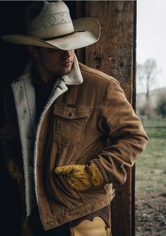 #cowboy #winter #rancher #westernaesthetic #wildwest Vintage Outfits For Men, The Last Ride, Vintage Outfits Men