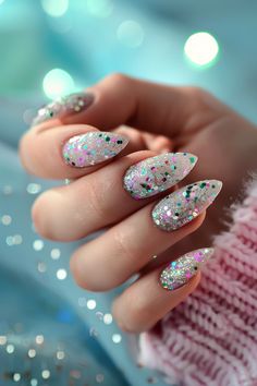 50 Glitter Nail Designs For Beautiful Dazzling Nails 11 Sparkle Summer Nails, Stiletto Shaped Nails, Classy Nail Art Ideas, Oval Shaped Nails, Get Ready For School, Confetti Nails, Geometric Nail Art, Back To School Nails