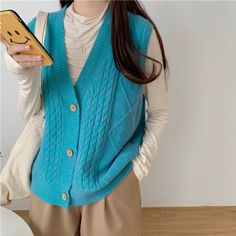 This is perfect for those who are looking for a clothing for a good price. It is fashionable, stylish, and it will look great on anyone who wears it. Do you wanahavit? Loose Clothes, Womens Knit Sweater, Stylish Sweaters, Women Sweaters, Loose Outfit, Loose Sweater, Knitting Women, Pant Shirt, Cotton Style