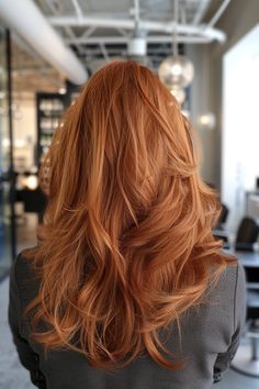 Red Hot: 30+ Copper Hair Color Ideas That Will Bring the Heat - Flo's Blog Hair Colour Ideas Copper, Natural Redhead With Highlights Copper, Highlight Copper Hair, Balayage Natural Red Hair, Solid Copper Hair Color, Red Copper Blonde Hair, Fire Copper Hair, Cowboy Copper On Blonde Hair, Auburn Haur