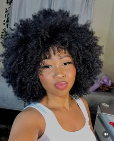 Curls Short Hairstyles, Textured Curls, Woman Hairstyles, Short Hair Ideas, Sleek Bob, Hair Haircuts, Short Hair Haircuts, Short Haircuts