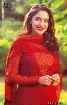 90s Retro Outfits, Retro Outfits For Women, Simple Saree Designs, Long Kurti Designs, Bollywood Outfits, Madhuri Dixit