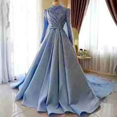 This Dress Is Absolutely Beautiful!Ordered A Size 20 But It Fits Like An 18. Tried On But Never Worn. Gowns Dresses Royal, Muslim Prom Dress, Muslim Wedding Gown, Baju Kahwin, Muslimah Wedding Dress, Muslimah Wedding, Muslim Evening Dresses, Bride Dress Simple, Muslim Wedding Dress