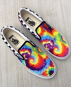 Dye Shoes, Tie Dye Vans, Custom Vans Shoes, Painted Shoes Diy, Design Your Own Shoes, Tie Dye Shoes, Cute Vans, How To Dye Shoes