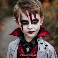 Halloween Dracula Makeup, Best Vampire Costume, Halloween Makeup Vampire Kids, Kids Vampire Makeup Boy, Zombie Makeup Halloween Kids, Easy Vampire Makeup For Kids