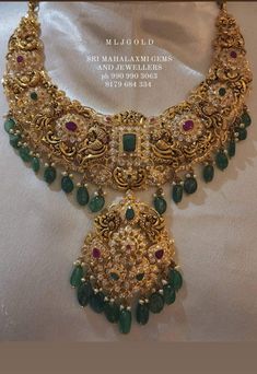 Nakshi Kante Jewellery, Bridal Necklace Designs Gold Indian, Neck Pieces Jewelry Indian, Gold Necklace Set New Design 2023, Neck Choker Designs Gold, Nakshi Haram Designs, Short Necklace Designs Gold, 20grams Gold Necklace Designs, Nakshi Jewellery