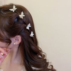 Small Butterfly Hair Claw Clips Gold/Silver Plated Alloy Mini Side Hairpins Pearls Designs Women Hair Clips Gold, Butterfly Hairstyle, Butterfly Hair Accessories, Cute Hair Accessories, Butterfly Hair Clips, Mini Butterfly, Small Hair Clips, Pearl Butterfly, Party Hair Accessories