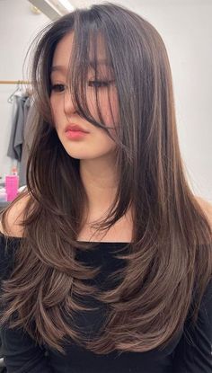 Haircuts For Long Hair With Layers, Hair Inspiration Long, Layered Haircuts For Medium Hair, Haircut Inspo, Hairstyles For Layered Hair, Hair 2024, Haircuts Straight Hair, Haircuts For Medium Hair, Long Layered Hair