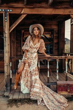 Rue De Seine Bridal, Evening Dress Long, Moda Country, Western Vibes, Mode Hippie, Looks Country, Gaun Fashion, Boho Style Outfits, Hippie Look