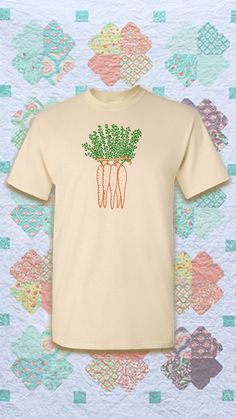 Looking for a fun and quirky addition to your wardrobe? Check out this cute and colorful Carrot T-shirt! With its bright orange hue and playful design, it's the perfect way to add some personality to any outfit. 🥕🐰 Colorful Carrots, Market Aesthetic, Strawberry Shirt, Cow Shirt, Pink Cow, Screen Printing Shirts, Gardening Shirts, Colorful Fruit, Green Sweatshirt