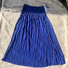 Has Stretchy Top Of Maxi Skirt/Dress. Beautiful Royal Blue Color. Bottom Flows Into A-Line Skirt. One Size But Fits Like Large. Blue A-line Dress With Lined Skirt, Blue A-line Maxi Skirt With Lining, Blue Fitted A-line Maxi Skirt, Chic Blue A-line Maxi Skirt, Blue Pleated Stretch Dresses, Blue Stretch Pleated Dresses, Stretch Blue Pleated Dresses, Blue Pleated Midi-length Skirt, Chic Flowy Blue Skirt