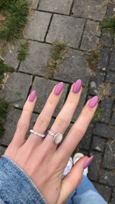 Spring Acrylic Nails One Color, Nail Color Inspo Spring, Acrylic Nails Only One Color, Classy Nail Colors Spring, Minimalist Nails Solid Color, Almond Acrylic Nails One Colour, Spring Nails Single Color, Pastel Nails Solid Color, One Colour Summer Nails