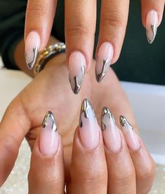 At Polish Palace, we bring Elegant Nail Inspiration, Silver Chrome Drip Nails, Resonance Tattoo, Beyonce Nails Inspiration, Beyoncé Nails, Crome Nails Almond, Subversive Nails, Metallic French Tip Nails, Short Claw Nails