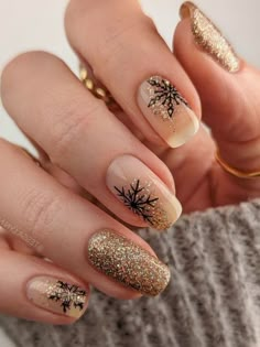 Mew Years Nails, Happy New Year Nails Designs, New Years Nail Designs, December Nails, I'm Grateful, Smink Inspiration, Her Nails, Snowflake Nails, Blue Nail