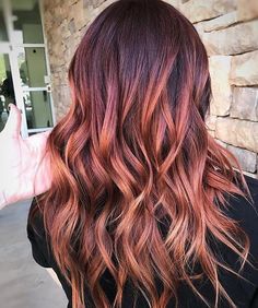 #ombrehaircobre Color Ombre Hair, Pelo Color Borgoña, Blonde Ombre Hair, Violet Hair, Hair Color Auburn, Ombré Hair, Burgundy Hair, Winter Hair Color, Ombre Hair Color