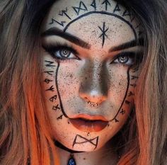 Pagan Makeup, Makeup With Glasses, Viking Makeup, Hipster Hairstyles, Witch Makeup, World Of Darkness, Fantasy Makeup, High Fantasy