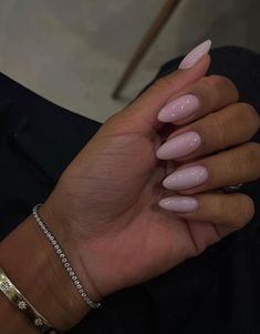 Almond Milky Pink Nails, Oval Classy Nails, Almond Nails Simple Classy, Plain Almond Acrylic Nails, Oval Biab Nails, Light Almond Nails, Whitish Pink Nails, Clean Almond Nails, Pastel Pink Almond Nails