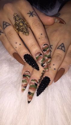 Camo and black Swarovski crystals all hand painted! Ig @dallasalexiaxo #camonails #stilettonails #longnails #mattenails Camo Nail Designs, Camouflage Nails, Camo Nails, Army Fatigue, Stiletto Nails Designs, July Nails, Hot Nails, Funky Nails