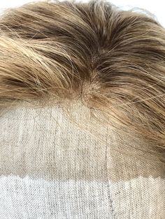 THT Topper: Rooted Honey Blonde Lace Front - Medium Length Rooted Honey Blonde, Blonde Hair Topper, Cuban Women, Buy Wigs, Best Wig Outlet, Extension Hair, 100 Human Hair Extensions, Hair Thinning, Cute Haircuts