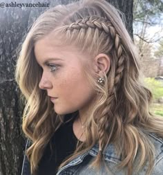 3 Braids On Top Of Head, Side Dutch Braid With Curls, Half Shaved Braided Hairstyles, Katniss Everdeen Hair Braid, Side Braid Hairstyles Medium Hair, Half Braided Hairstyles Side, Side Braid Medium Length Hair, Braided Hair Band Hairstyles, Side Part Braided Hairstyles