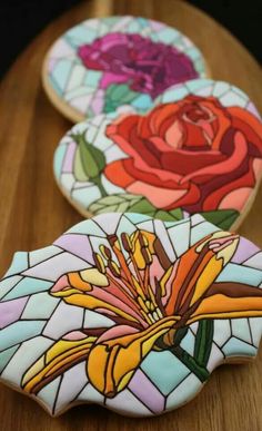 Stained Glass cookies by The Hungry Hippopotamus Stained Glass Cookies, Stained Glass Flower, Pretty Cookies, Stained Glass Flowers, Fancy Cookies, Creative Cookies, Beautiful Cookies, Cookie Inspiration