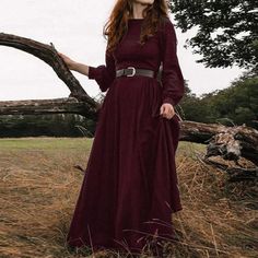 Lasaky - Solid-color Long-sleeved Midi Dress with Round Neckline Vintage Palace, Ren Fest, Long Sleeve Cotton Dress, Maxi Dress Outfit, Salem Witch, Retro Pin Up, Neckline Dress, Medieval Fashion, Dresses Vintage