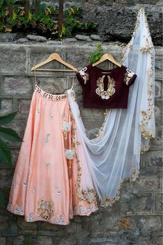 Wedding Colors April, Classy Lehenga, Silk Lengha, Women Kurti, Kurti Dress, Lehnga Dress, Lengha Choli, Velvet Blouse, Choli Designs