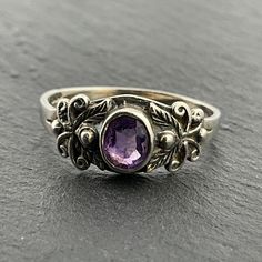 Vintage Amethyst Sterling Silver Dainty Floral Solitaire Ring, UK Size M1/2, US Size 61/4, EU Size 52, Stamped 925, Front Max Length 7.6mm, Weight 1.74 Grams, Lovely Condition Solitaire Ring, Gift Registry, Fashion Accessories, Amethyst, Jewelry Rings, Fine Jewelry, Gift Card, Accessory Gift, Sterling Silver