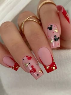 Red French Tip Nails: 45+ Stylish Designs and Ideas Disney Themed Nails, Disney Christmas Nails, Disney Nail Designs, Disney Inspired Nails, Disney Acrylic Nails, Mickey Nails