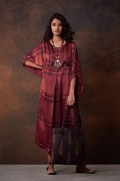 Simple Kurtis, Earthy Design, Tailoring Techniques, Designer Kurti Patterns