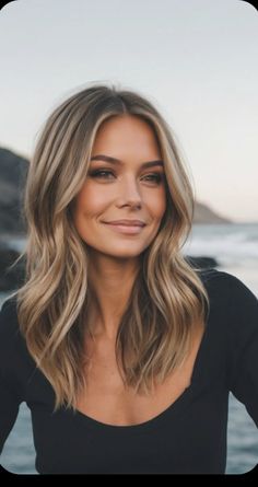 Best Brunette To Blonde Hair, Fall Blonde To Brunette, Fall Blonde Ombre Balayage, Money Piece On Dark Blonde Hair, Fall 2024 Hair Trends Straight, Soft Brown Blonde Balayage, Fall Balayage Bronde, Deep Blonde Balayage, Blonde Balayage To Cover Gray