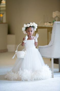 Lace Flower Girl Dresses For Wedding FeathersPageant Dress First Holy Communion Gowns Dream Wedding Decorations, Wedding Inside, Dream Wedding Ideas Dresses, Future Wedding Plans, Cute Wedding Ideas, Quince Dresses, Wedding Mood