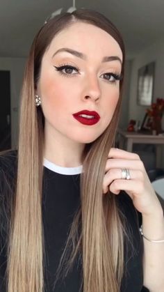 Babylights And Balayage, Instagram King, Makeup Mistakes, Simple Makeup, Up Hairstyles, Pretty Face, Skin Makeup, Maquillaje De Ojos, Balayage