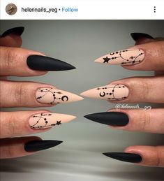 Stiletto Shaped Nails, Black And White Nail, Long Stiletto Nails, Witchy Nails, Pointy Nails, Stiletto Nail Art, Gothic Nails, Goth Nails, Stiletto Nails Designs