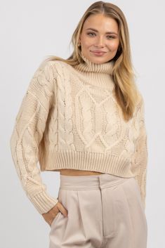 Cream Knit Sweater Outfit, Neutral Knitwear, Hygge Fashion, Cream Knit Sweater, Womens Cashmere, Boho Fall, Womens Crewneck, Crop Sweater, Favorite Sweater