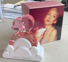 #cloudpinkarianagrande #arianagrandestyle #ariana #clouds #rosa #today #day #parati #foryoupage #hoy Aria Grande Perfume, Ariana Grande Cloud Perfume Pink, Ariana Grande Pink Perfume, Ariana Grande Skincare, Pink Cloud Ariana Grande, Pink Cloud Perfume, Ariana Grande Cloud Pink