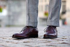 #Followme #LastMinuteStylist 💖100+ Ideas of How to Wear Burgundy Shoes Outfit for Mens 2020👞Sneakers, Maroon Vans, Oxblood Loafers💖 burgundy formal shoes wedding suit with burgundy shoes casual burgundy shoes burgundy sneakers burgundy oxblood loafers burgundy boots burgundy vans shoes burgundy loafers shoes  burgundy celebrity shoes burgundy formal shoes for wedding burgundy formal outfit burgundy wedding suit burgundy celebrity casual style #Followme #LastMinuteStylist Suit With Brown Shoes, Casual Spring Outfits 2020, Burgundy Shoes Outfit, Fashion Styles Types, He Spoke Style, Checkered Suit, Maroon Vans, Paul Smith Shoes, How To Have Style