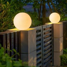 "White Cylindrical Outdoor Lighting Garden Wall Post Light Lamps" Fence Lights, Farmhouse Ceiling Fan, Modern Outdoor Lighting, Pillar Lights, Fence Lighting, Circle Light, Flush Mount Ceiling Fan, Garden Lights, Outdoor Light