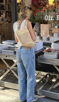 Summer Outfits Matilda Djerf, Matilda Djerf Summer Dress, Matilda Djerf Vacation, Matilda Djerf Striped Shirt, Matilda Djerf Tank Top, Everyday Chic, Mode Inspiration, Spring Summer Outfits, Everyday Outfits