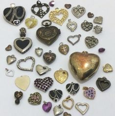 Mix Jewelry, Mazzy Star, Jewelry Inspo, Dream Jewelry, Pretty Jewellery, Art Plastique, Looks Vintage, Piercing Jewelry, Cute Jewelry